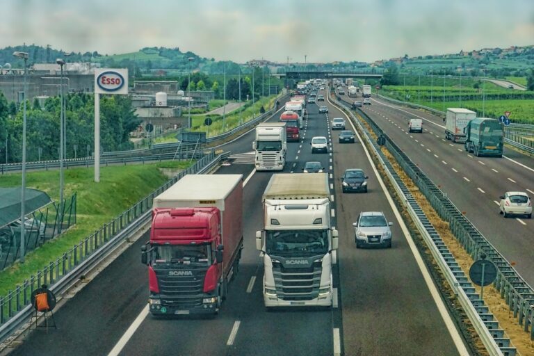 Welke systemen en opties zoekt u in een vrachtauto of bakwagen?