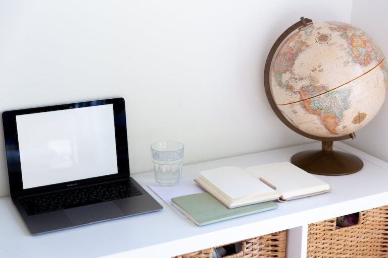 Budgetproof thuis make-over: tips van Budgetstijl, Mausenco en Woningblog